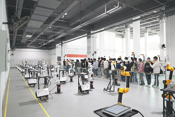 1761816458131728.jpg 3.jpg