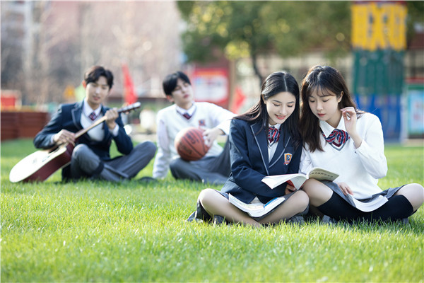江苏动漫<a href=http://njxh.cn target=_blank class=infotextkey>专业</a>学校怎么选 江苏动漫<a href=http://njxh.cn target=_blank class=infotextkey>专业</a>学校怎么选