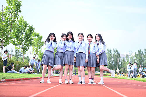 女生学什么技术好赚钱
