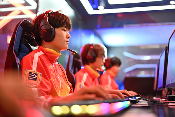 南京哪里有可以学电竞的学校